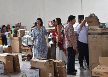 Cámara de Comercio de Arauca, USAID y ACDI/VOCA entregaron capital semilla a 50 familias