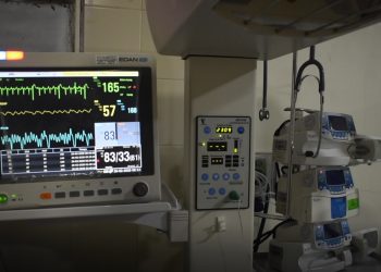 En peligro de morir bebé de 8 días de nacido por falta de remisión