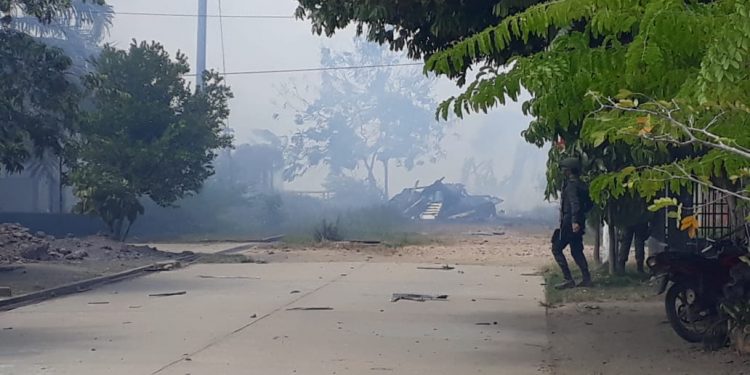 Con carro bomba atacaron base militar en Puerto Rondón