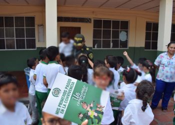Policía Nacional adelantó campaña en la prevención del consumo de estupefacientes en escuelas