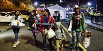 Migrantes no tienen excusa para mendigar en las calles: Asovenezuela