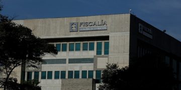 La Fiscalía le imputó a  mujer cargos por incumplir protocolos del Coronavirus
