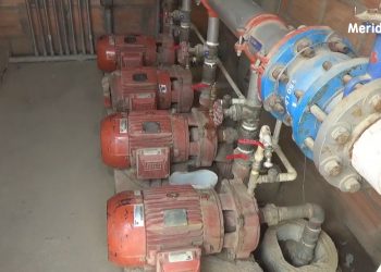 Electrobombas que llevan el agua a los apartamentos de Playitas están dañadas