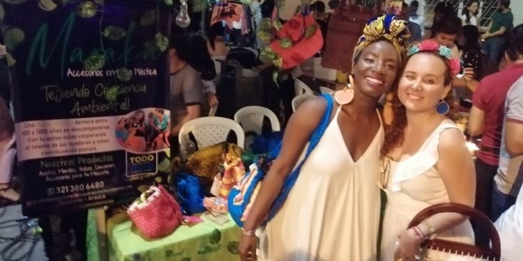 Mujeres Araucanas presentes en la pasarela Moda Social Incluyente de Pereira