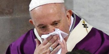El papa Francisco dio negativo a una prueba de coronavirus