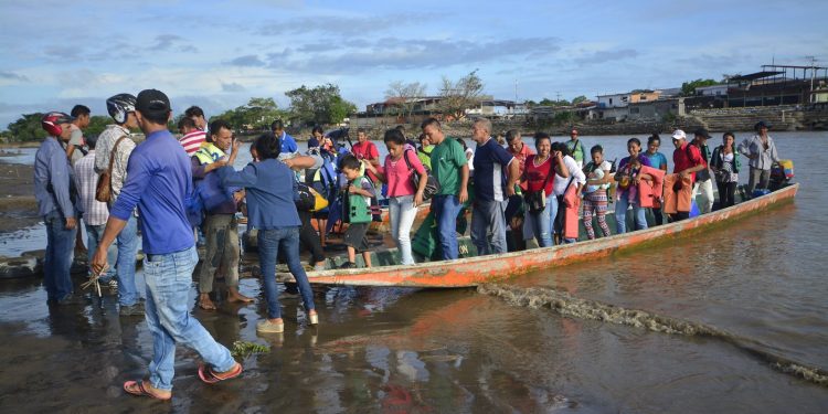 Respuesta del Estado para atender crisis migratoria en Arauca es insuficiente
