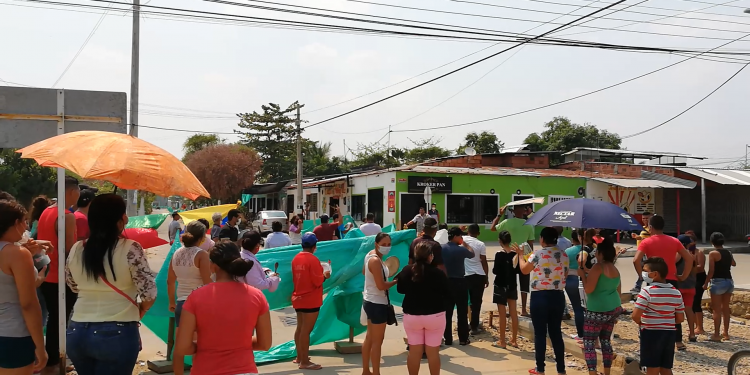 En Arauca más de 7 barrios protestaron por falta de ayudas durante la cuarentena