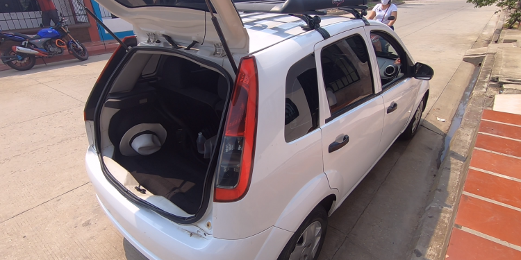 Hecho en Arauca: el innovador carro con sistema que desinfecta a los pasajeros