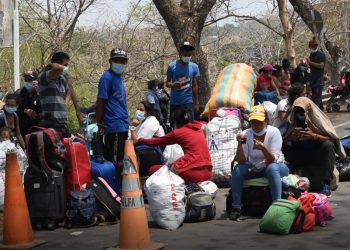 Más de 12 mil venezolanos han retornado a su país por diferentes fronteras: Migración Colombia