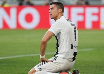 CR7 rompió de nuevo la cuarentena; en vídeo aparece celebrando