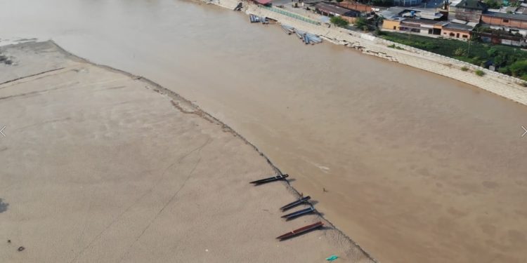 Entre $ 5.000 y $ 15.000 estarían cobrando canoeros ilegales para pasar a personas por el Río Arauca