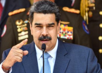 EE.UU. levantaría sanciones a Venezuela a cambio de convocar un gobierno de transición, sin Maduro ni Guaidó