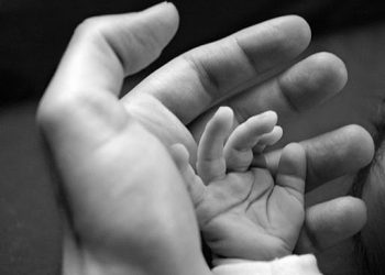 Bebé de un mes de nacido es una las nuevas víctimas fatales del coronavirus