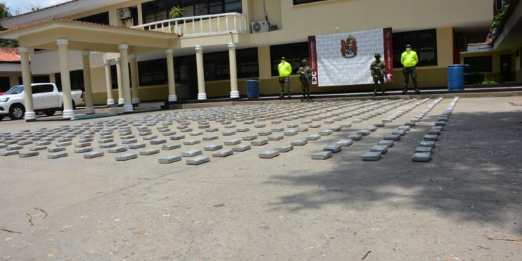 Ejército Nacional incautó más de media tonelada de estupefacientes en zona rural de Arauca