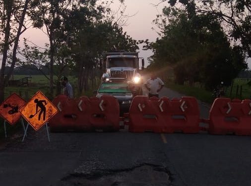 Habitantes de Puerto Jordán cerraron la vía para exigir mayor presencia de las autoridades en salud