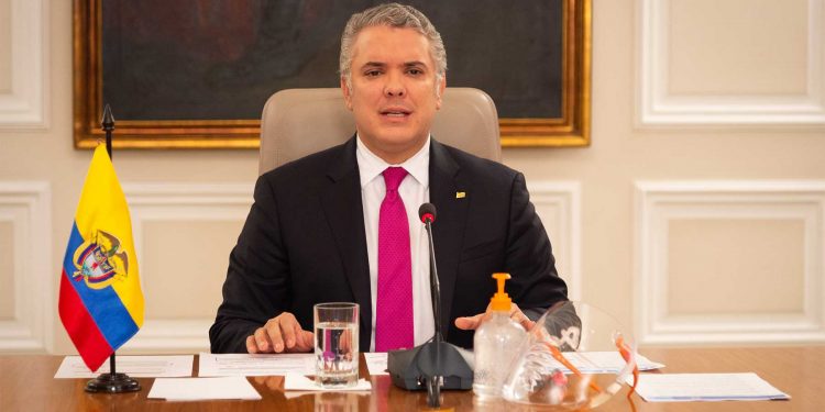 Duque amplía emergencia sanitaria y extiende aislamiento obligatorio