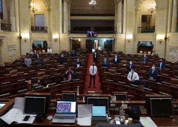 Congreso aprueba proyecto para atención prioritaria  a menores que padecen cáncer