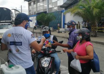 Comerciantes de Arauca donaron tapabocas a la comunidad