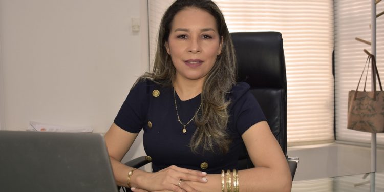 Rosa María Bernal asume la gerencia de EMAAR