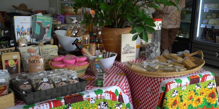 Delicatesses el «Toro Totin» un paraíso de sabores, colores y aromas