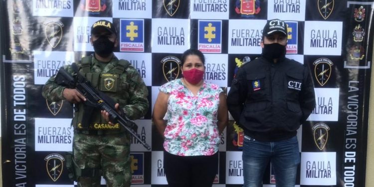 Mujer señalada del desplazamiento forzado de una persona en Arauca fue privada de su libertad