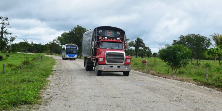 La guerrilla se sigue llevando los carros en Arauquita