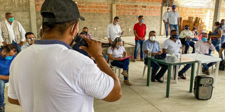 Se vislumbra la reanudación de trabajos en obra de alcantarillado de Puerto Nariño