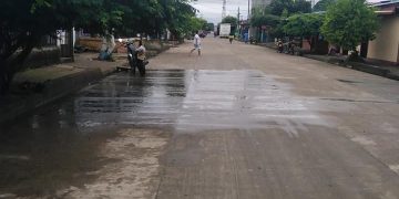 Vecinos de Las Américas denuncian botes de aguas blancas