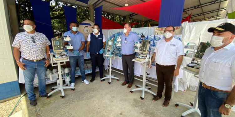 Cinco nuevos ventiladores artificiales fueron entregados al Hospital del Sarare