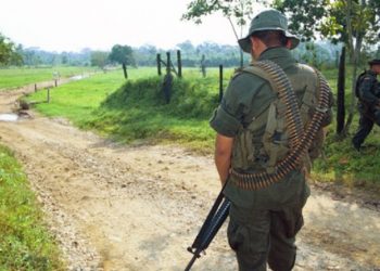 Cuatro militares venezolanos y 15 guerrilleros mueren en Apure tras enfrentamiento