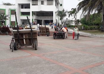 Carromuleros esperan apoyo del Alcalde para la reconversión de sus labores