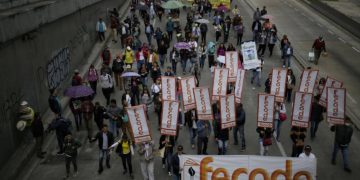 Arranca el paro nacional de 48 horas convocado por el magisterio