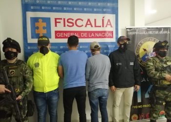 Capturan a dos exfuncionarios de la UAESA por presunta corrupción