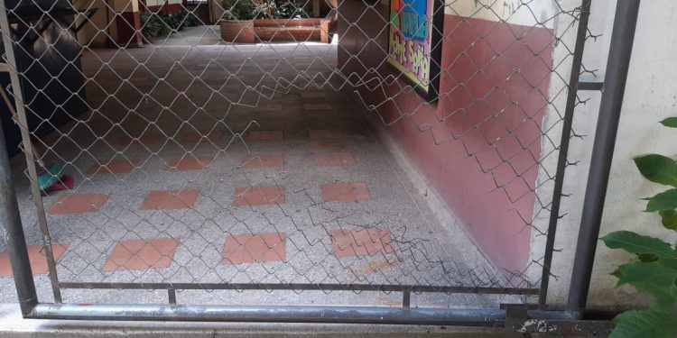 Robaron 15 computadores y 12 tablets del colegio Miramar de Arauca