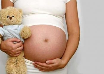 El costo del embarazo adolescente para Colombia