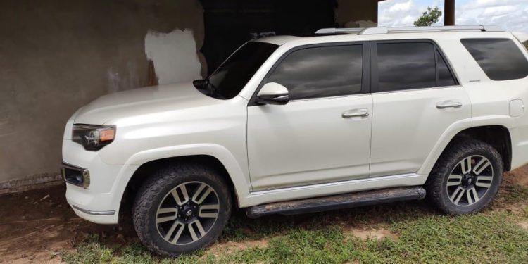 Robaron camioneta en pleno centro de Arauca