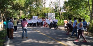 Empleo de mano de obra local y contratación con empresas de la región, pidió la comunidad a Telpico