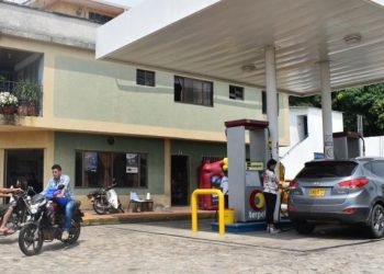 Transportadores en crisis por escasez de gasolina subsidiada en Saravena