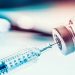 Vacuna COVID-19 podría distribuirse este año: directivas de Pfizer