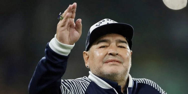 Luto en el fútbol: Murió Diego Armando Maradona