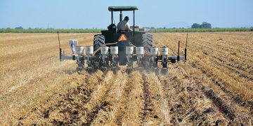 Diputado Hernando Posso cuestionó demoras en la entrega de obras que le apuntan al desarrollo agrario