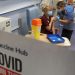 No vacunar contra covid-19 a alérgicos severos se recomienda en Reino Unido