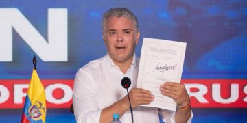La ley de vacunación gratuita contra COVID-19 fue sancionada por el gobierno