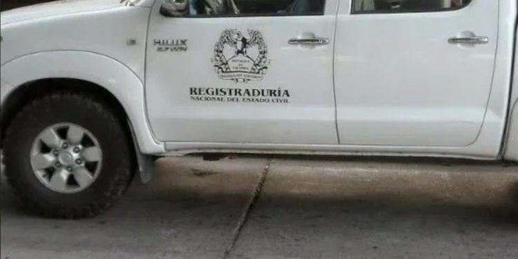 Saravena: Vehículo de la Registraduría fue robado con importante equipo de identificación