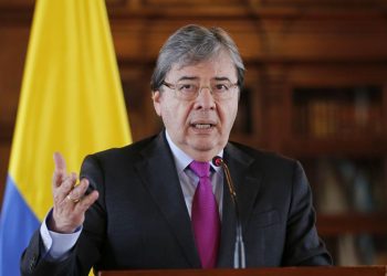 Murió el ministro de Defensa, Carlos Holmes Trujillo, luego de sufrir covid