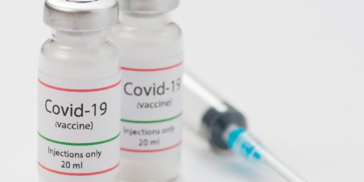No se podrá elegir qué vacuna covid aplicarse: Minsalud