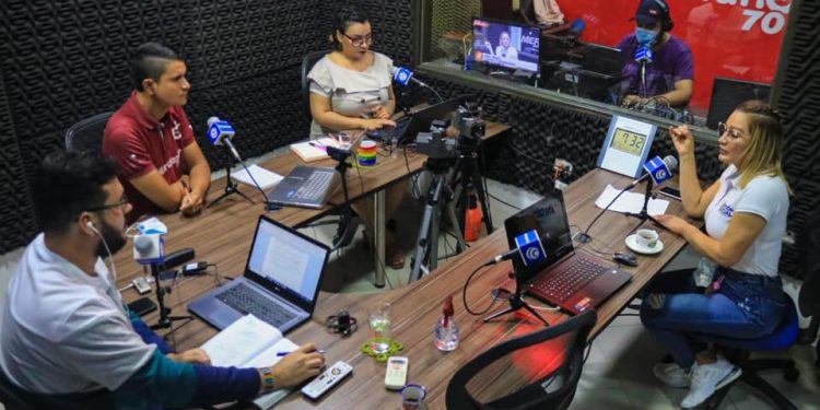 Gestora social del Departamento adelanta campaña para detectar cáncer de piel en personas mayores de 40 años