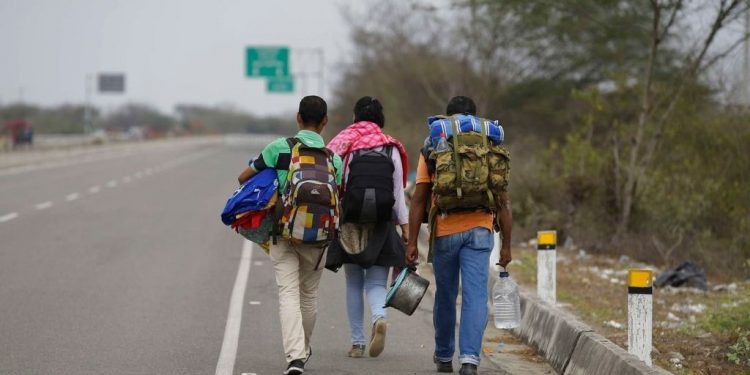 Riesgo de indigencia y desalojos incrementa entre personas refugiadas y migrantes de Venezuela