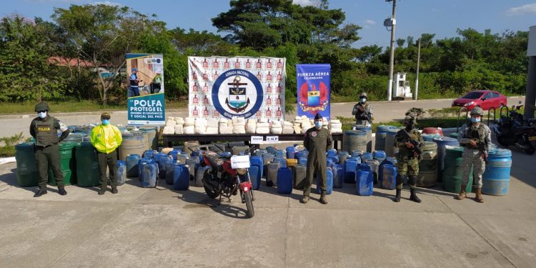 Incautan alimentos perecederos que eran almacenados en condiciones antihigiénicas