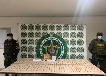 Policía incautó 450 cartuchos de pistola que eran transportados en una encomienda